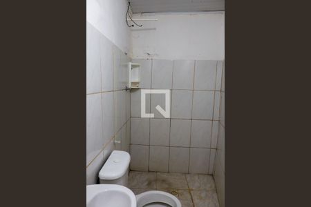 Casa à venda com 70m², 2 quartos e sem vaga Casa à venda com 70m², 2 quartos e sem vagaBanheiro 1