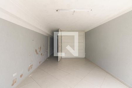 Casa à venda com 150m², 4 quartos e 4 vagas Casa à venda com 150m², 4 quartos e 4 vagasGaragem