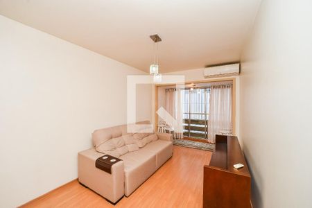 Sala de apartamento à venda com 1 quarto, 56m² em Passo da Areia, Porto Alegre