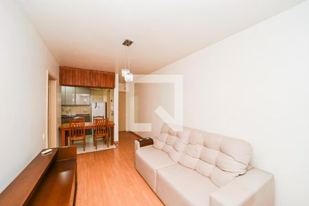 Sala de apartamento à venda com 1 quarto, 56m² em Passo da Areia, Porto Alegre