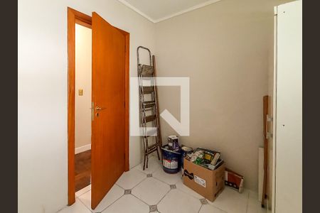 Apartamento à venda com 140m², 4 quartos e sem vaga Apartamento à venda com 140m², 4 quartos e sem vagaQuarto de Serviço