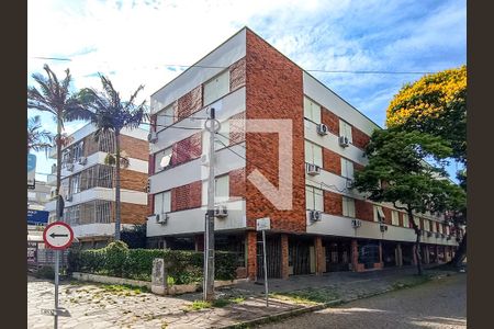 Apartamento à venda com 140m², 4 quartos e sem vaga Apartamento à venda com 140m², 4 quartos e sem vagaFachada