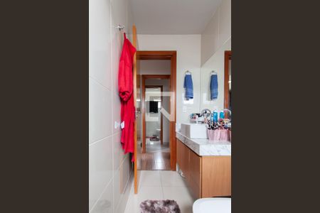 Apartamento à venda com 140m², 2 quartos e 3 vagas Apartamento à venda com 140m², 2 quartos e 3 vagasBanheiro da Suíte