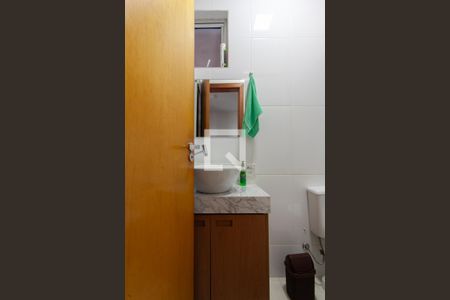 Apartamento à venda com 140m², 2 quartos e 3 vagas Apartamento à venda com 140m², 2 quartos e 3 vagasLavabo