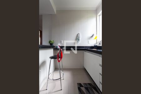 Apartamento à venda com 140m², 2 quartos e 3 vagas Apartamento à venda com 140m², 2 quartos e 3 vagasCozinha