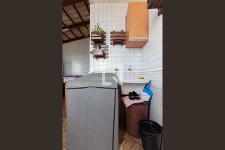 Apartamento à venda com 140m², 2 quartos e 3 vagas Apartamento à venda com 140m², 2 quartos e 3 vagasÁrea de Serviço