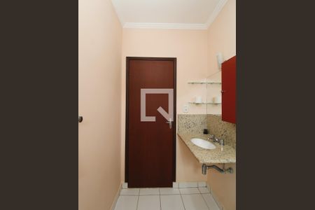 Casa à venda com 140m², 3 quartos e 2 vagasBanheiro da Suíte