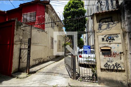 Casa para alugar com 220m², 7 quartos e 2 vagas Casa para alugar com 220m², 7 quartos e 2 vagasFachada