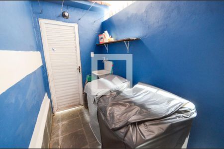 Casa para alugar com 220m², 7 quartos e 2 vagas Casa para alugar com 220m², 7 quartos e 2 vagasÁrea de Serviço