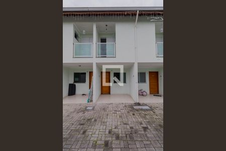 Casa de condomínio à venda com 66m², 2 quartos e 1 vaga Casa de condomínio à venda com 66m², 2 quartos e 1 vagaGaragem