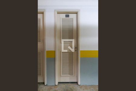 Apartamento à venda com 499m², 4 quartos e 4 vagas Apartamento à venda com 499m², 4 quartos e 4 vagasDeposito