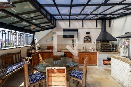 Apartamento à venda com 499m², 4 quartos e 4 vagas Apartamento à venda com 499m², 4 quartos e 4 vagasCobertura - Piso 2 - Área Gourmet