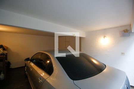 Casa à venda com 460m², 5 quartos e 4 vagasGaragem