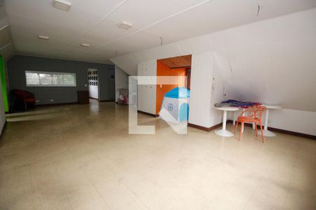 Casa à venda com 460m², 5 quartos e 4 vagasSala 2