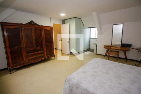 Casa à venda com 460m², 5 quartos e 4 vagasSuíte 2