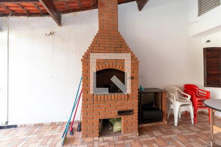 Casa à venda com 120m², 3 quartos e 2 vagasChurrasqueira