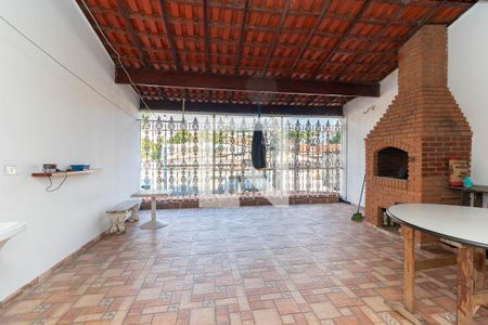 Casa à venda com 120m², 3 quartos e 2 vagasEspaço Gourmet