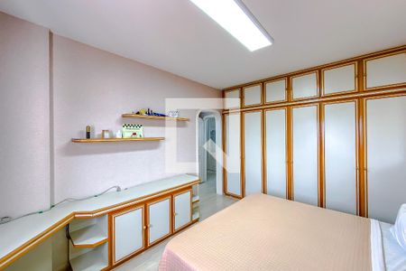 Apartamento à venda com 375m², 4 quartos e 4 vagasQuarto 2 - Suíte