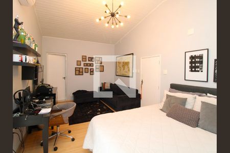 Casa à venda com 500m², 4 quartos e 6 vagasSuíte 3