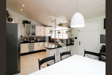 Casa à venda com 500m², 4 quartos e 6 vagasCozinha