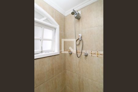 Casa à venda com 500m², 4 quartos e 6 vagasBanheiro da Suíte 1