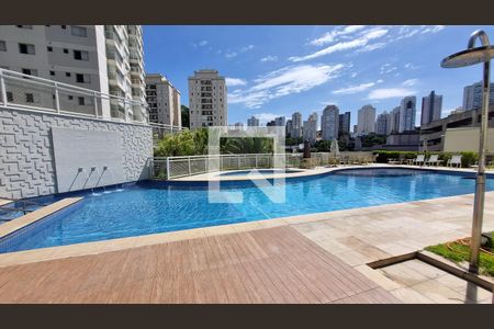 Apartamento à venda com 75m², 2 quartos e 1 vaga Apartamento à venda com 75m², 2 quartos e 1 vagaÁrea comum - Piscina