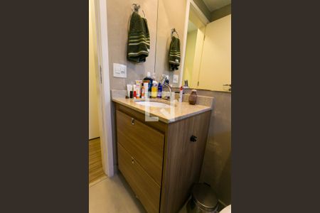 Apartamento à venda com 75m², 2 quartos e 1 vaga Apartamento à venda com 75m², 2 quartos e 1 vagaBanheiro da Suíte 1