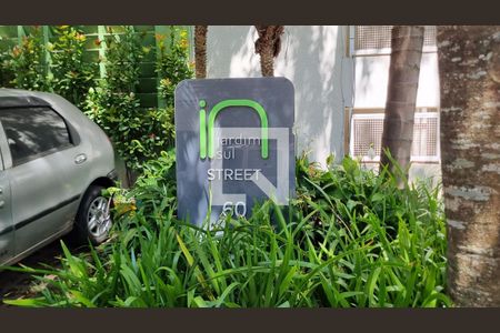 Apartamento à venda com 75m², 2 quartos e 1 vaga Apartamento à venda com 75m², 2 quartos e 1 vagaFachada