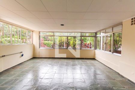 Apartamento à venda com 67m², 3 quartos e 1 vagaÁrea externa