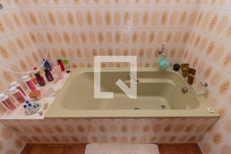 Casa à venda com 200m², 3 quartos e 2 vagas Casa à venda com 200m², 3 quartos e 2 vagasBanheiro 1