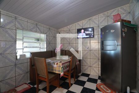 Casa à venda com 100m², 3 quartos e 2 vagasCozinha