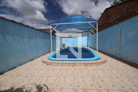 Casa à venda com 100m², 3 quartos e 2 vagasPiscina
