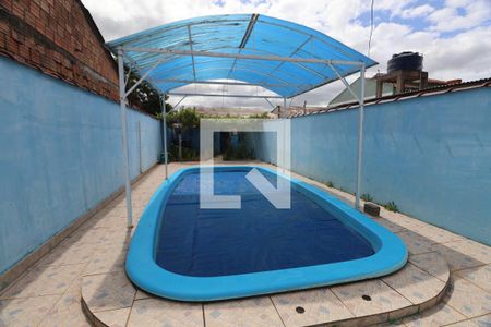 Casa à venda com 100m², 3 quartos e 2 vagasPiscina