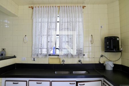 Casa à venda com 320m², 3 quartos e 4 vagasCozinha