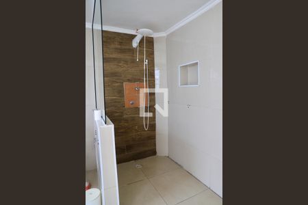 Casa à venda com 320m², 3 quartos e 4 vagasBanheiro externo 