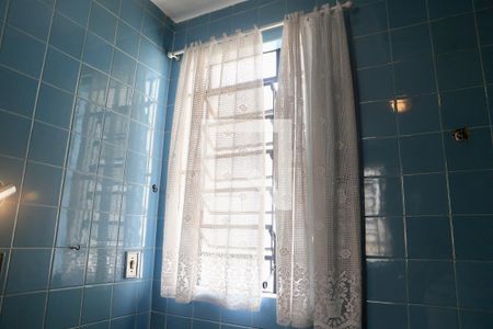 Casa à venda com 320m², 3 quartos e 4 vagasBanheiro Social