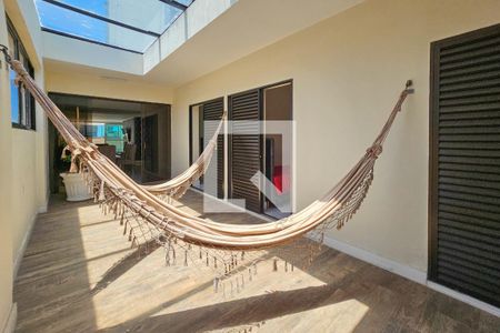 Apartamento para alugar com 300m², 3 quartos e 2 vagasVaranda