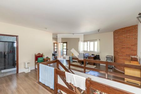Casa à venda com 400m², 3 quartos e 5 vagas Casa à venda com 400m², 3 quartos e 5 vagasHall dos Quartos