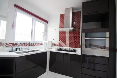 Apartamento à venda com 200m², 3 quartos e 2 vagas Apartamento à venda com 200m², 3 quartos e 2 vagasCozinha