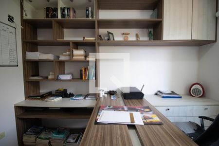 Apartamento à venda com 200m², 3 quartos e 2 vagas Apartamento à venda com 200m², 3 quartos e 2 vagasQuarto 3