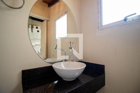 Apartamento à venda com 200m², 3 quartos e 2 vagas Apartamento à venda com 200m², 3 quartos e 2 vagasLavabo cobertura