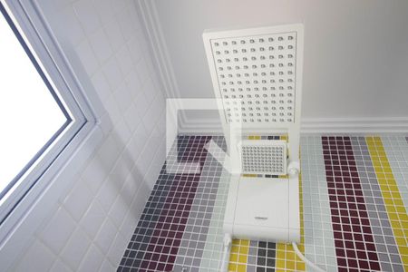 Apartamento à venda com 200m², 3 quartos e 2 vagas Apartamento à venda com 200m², 3 quartos e 2 vagasBanheiro 2