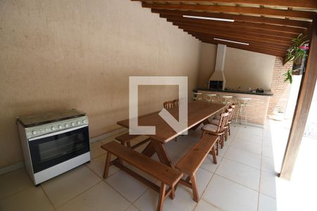 Casa à venda com 300m², 4 quartos e 3 vagasChurrasqueira