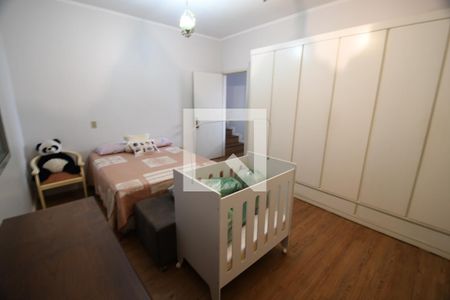 Casa à venda com 300m², 4 quartos e 3 vagasQuarto 1