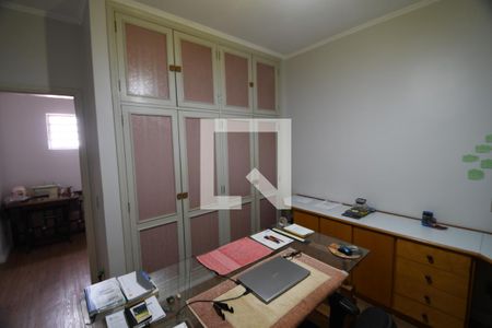 Casa à venda com 300m², 4 quartos e 3 vagasQuarto 2