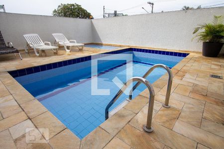 Apartamento à venda com 78m², 2 quartos e 2 vagas Apartamento à venda com 78m², 2 quartos e 2 vagasÁrea comum - Piscina