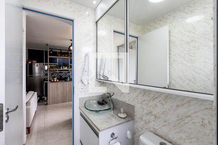 Apartamento à venda com 42m², 2 quartos e 1 vaga Apartamento à venda com 42m², 2 quartos e 1 vagaBanheiro