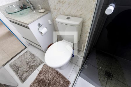 Apartamento à venda com 42m², 2 quartos e 1 vaga Apartamento à venda com 42m², 2 quartos e 1 vagaBanheiro