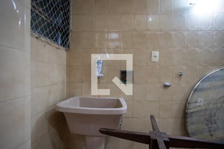 Apartamento à venda com 77m², 2 quartos e 1 vaga Apartamento à venda com 77m², 2 quartos e 1 vagaÁrea de Serviço