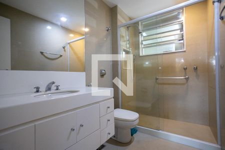 Apartamento à venda com 77m², 2 quartos e 1 vaga Apartamento à venda com 77m², 2 quartos e 1 vagaBanheiro